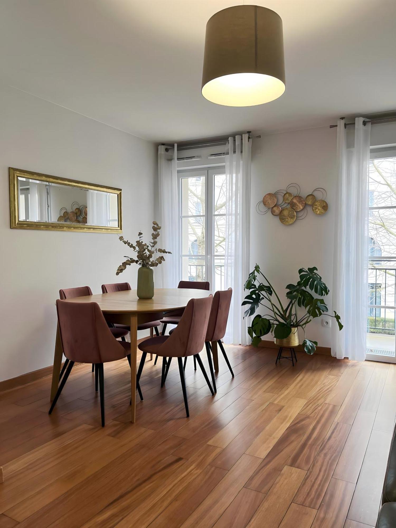 Family Stay - Steps From Disneyland Serris Zewnętrze zdjęcie